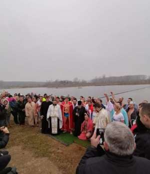 Bez plivanja za Časni krst u Kostolcu - Hit Radio Pozarevac, Branicevski okrug