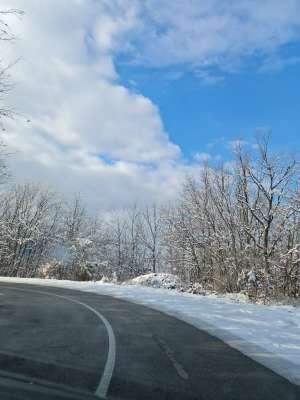 Oprez zbog leda na putevima, vozačima se savetuje da krenu ranije - Hit Radio Pozarevac, Branicevski okrug