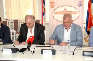 Opština Veliko Gradište i Preduzeće za puteve Požarevac potpisali ugovor o javno-privatnom partnerstvu - Hit Radio Pozarevac, Branicevski okrug