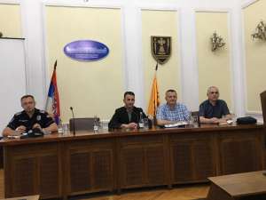Grad Požarevac poklanja maturantima žurku u gradu (VIDEO) - Hit Radio Pozarevac, Branicevski okrug
