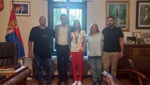 Gradonačelnik ugostio aktuelnu šampionku na 800 metara Evropskih Olimpijskih igara mladih Mašu Rajić - Hit Radio Pozarevac, Branicevski okrug