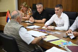 Čelni ljudi Grada Požarevca i Gradske opštine Kostolac razgovaraju sa građanima - Hit Radio Pozarevac, Branicevski okrug