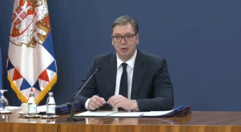 Svim srednjoškolcima 10.000, studentima po 1.000 dinara uz studentske kartice - Hit Radio Pozarevac, Branicevski okrug