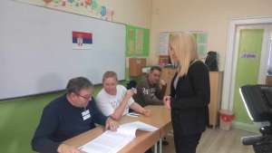 Ana Miljanić, narodna poslanica, glasala na izbornom mestu br. 44 u OŠ "Dositej Obradović“ - Hit Radio Pozarevac, Branicevski okrug