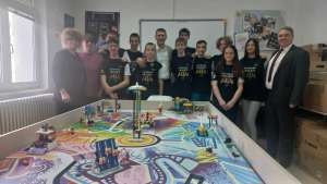 Učenici OŠ "Kralj Aleksandar I" osvojili prvo mesto na takmičenju iz "LEGO" robotike - Hit Radio Pozarevac, Branicevski okrug