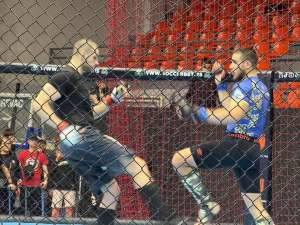 MMA spektakl u velikoj sali Sportskog centra Požarevac - Hit Radio Pozarevac, Branicevski okrug