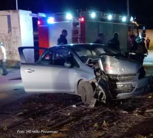 Teška saobraćajna nesreća u Požarevcu: Dve osobe povređene, jedna prebačena u Beograd - Hit Radio Pozarevac, Branicevski okrug