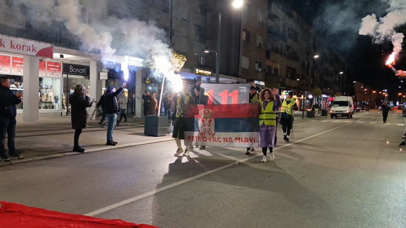 Građani Požarevca dočekali šetače iz Petrovca na Mlavi na putu ka Novom Sadu - Hit Radio Pozarevac, Branicevski okrug