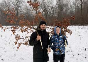 Badnje jutro u Požarevcu obeleženo zajedničkim odlaskom po badnjak - Hit Radio Pozarevac, Branicevski okrug