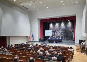 Godišnja skupština pčelara Požarevca: planovi, priznanja i stručno predavanje - Hit Radio Pozarevac, Branicevski okrug