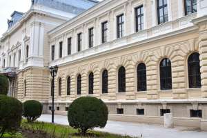 Produženo radno vreme kancelarija za upis prava na nepokretnostima - Hit Radio Pozarevac, Branicevski okrug