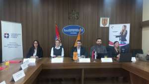 Bosnić u radnoj poseti Požarevcu: razgovori sa poslodavcima o unapređenju tržišta rada - Hit Radio Pozarevac, Branicevski okrug