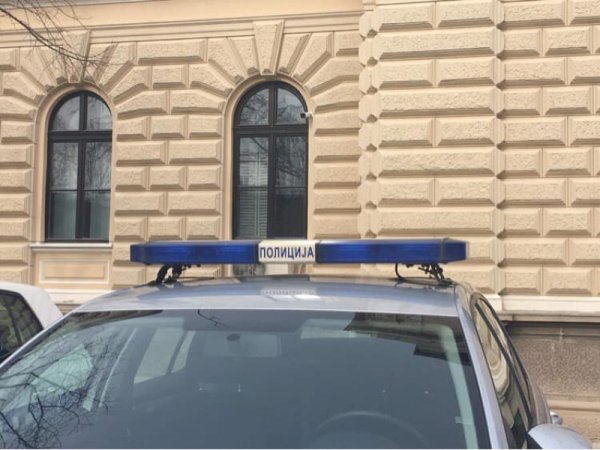 Muškarac pretučen ispred ugostiteljskog objekta, napadači uhapšeni